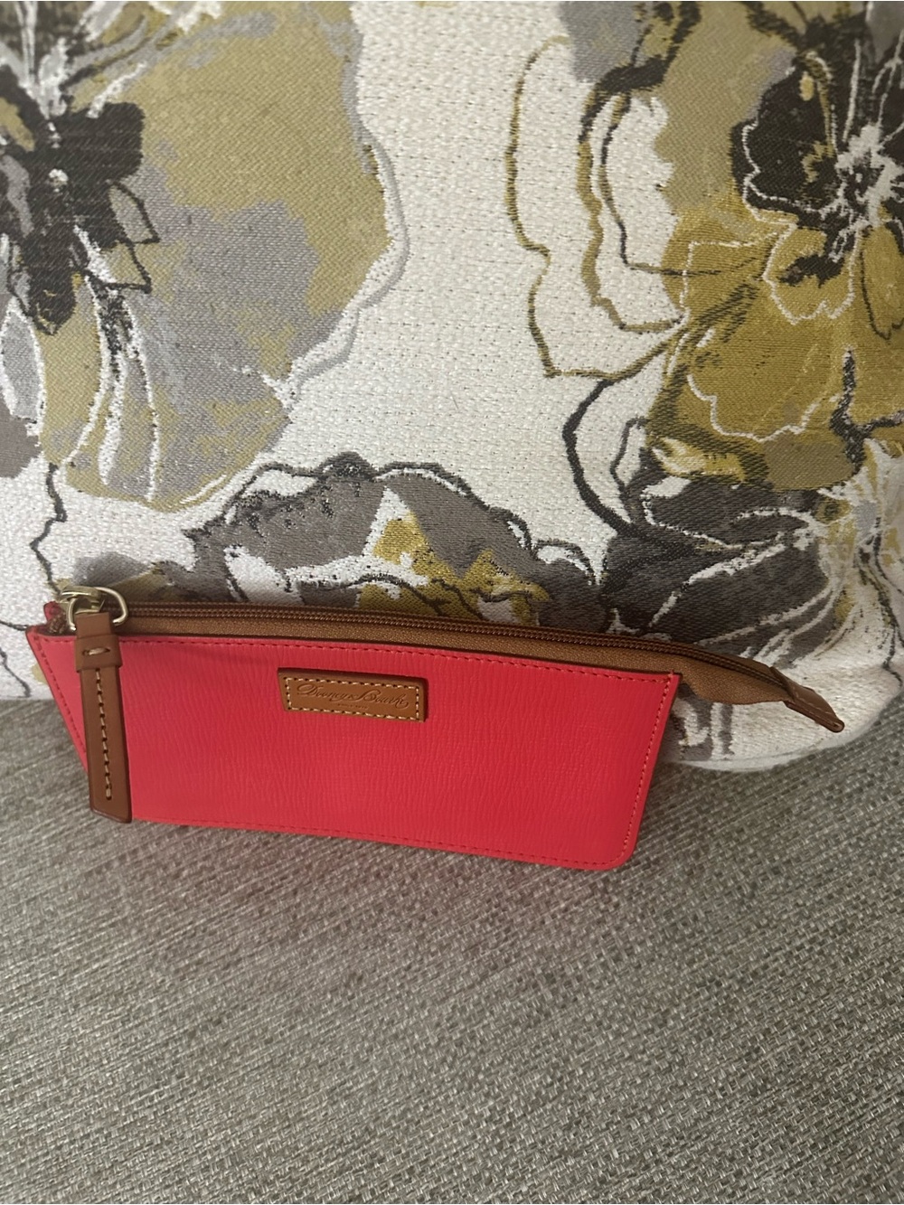 Dooney & Bourke Geranium Saffiano Leather Wristlet w/Vachetta Trim New - Picture 10 of 15
